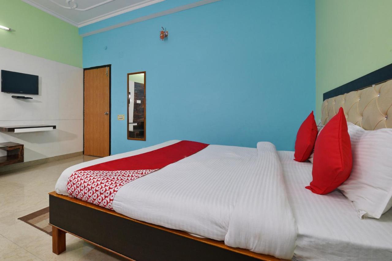 Oyo 4409 Hotel Chaitanya Inn Varanasi Exterior photo
