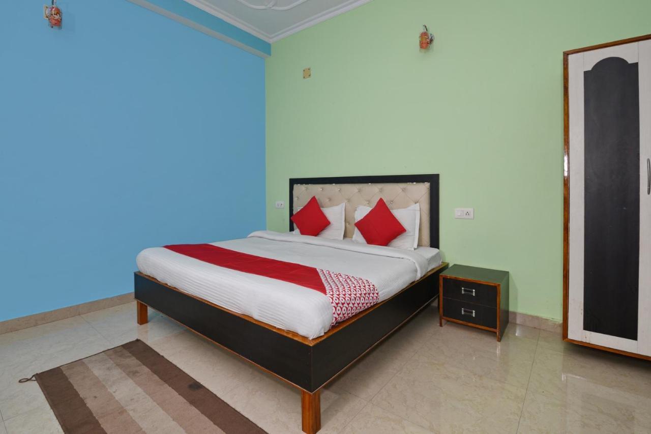 Oyo 4409 Hotel Chaitanya Inn Varanasi Exterior photo